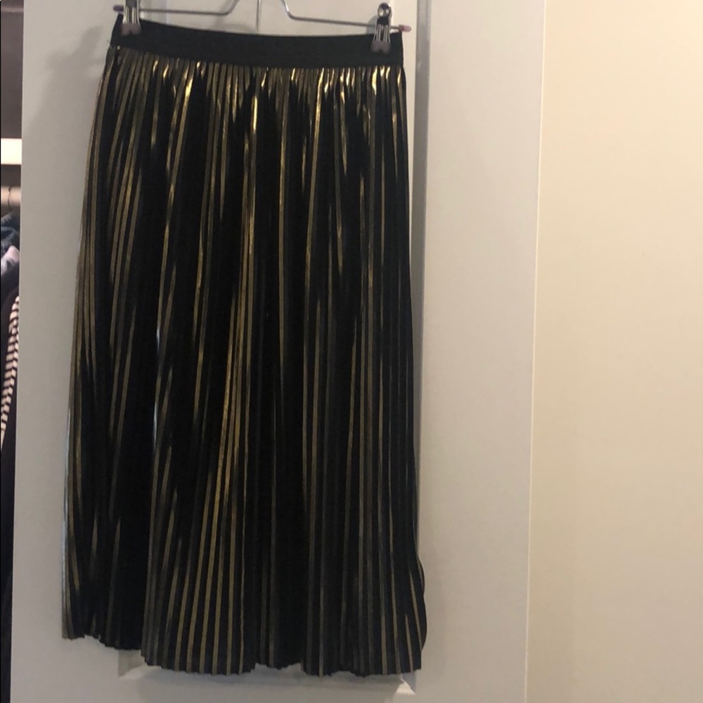 TOPSHOP metallic pleated skirt